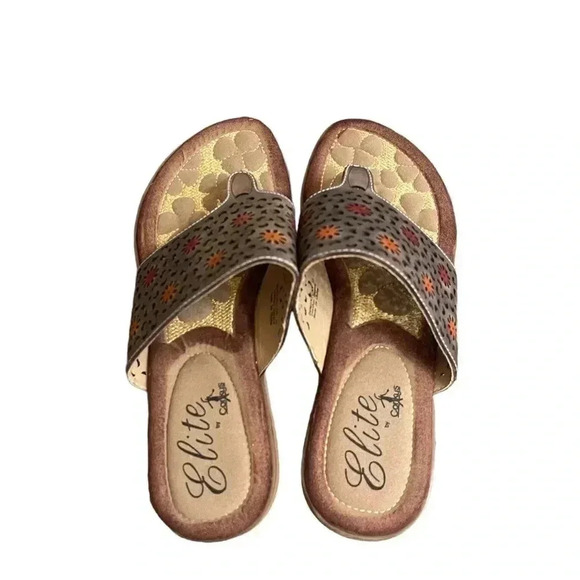 Elite by Corky’s Dominican Perforated Leather Gray Women’s Flat Sandal size 9 - Picture 5 of 15